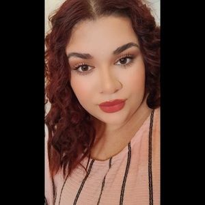 Meet your Posher, Erika